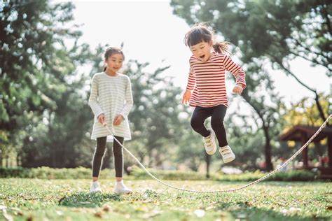 25 Best Outdoor Games .